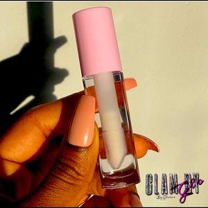 “Glo’s Glass(clear)” & “Glo’s Glaze” (nude)